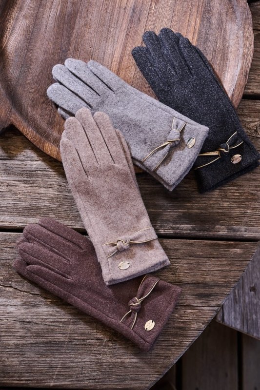 Gloves